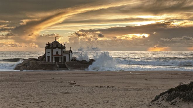 7 Beaches we recommend to visit in Porto and Vila Nova de Gaia